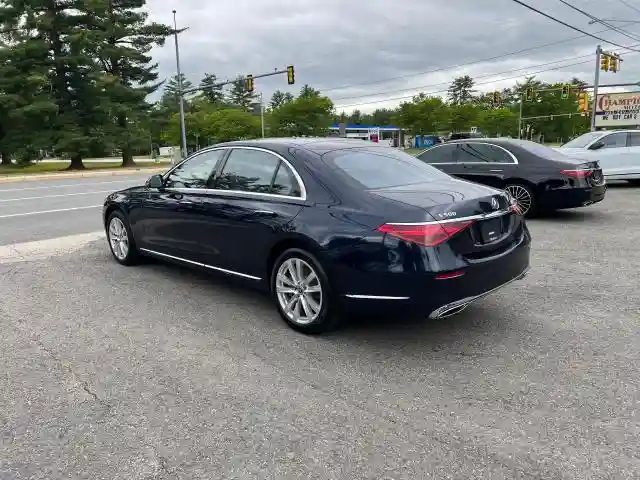 W1K6G6DB2NA068179 2022 MERCEDES-BENZ S-CLASS-2