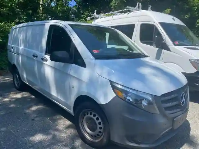 WD3PG2EA7H3321XXX 2017 MERCEDES-BENZ METRIS-0