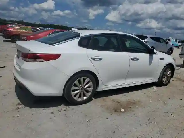 5XXGT4L30HG150073 2017 KIA OPTIMA-2