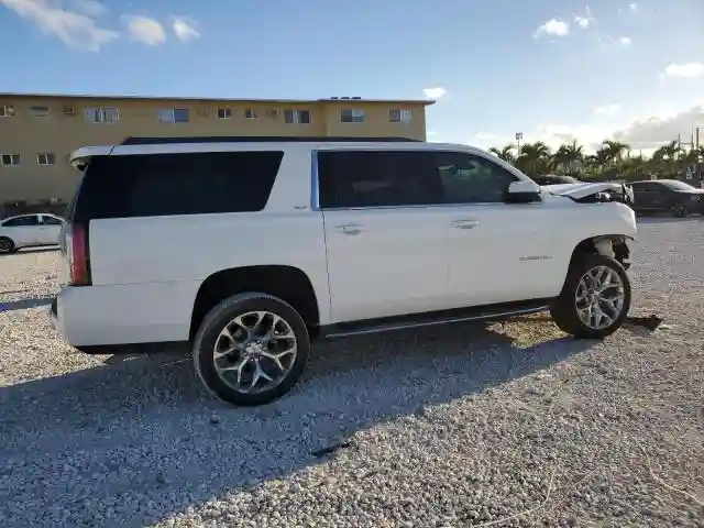 1GKS1GKC9HR237068 2017 GMC YUKON-2