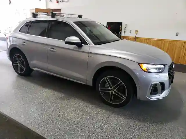 WA1F2BFY0N2084081 2022 AUDI Q5-3