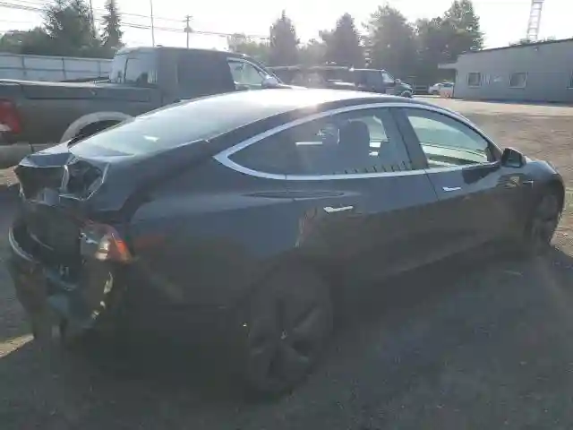 5YJ3E1EB2KF198969 2019 TESLA MODEL 3-2