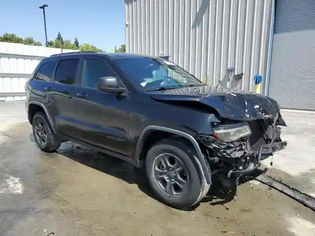 1C4RJEAG1HC813810 2017 JEEP GRAND CHEROKEE-3