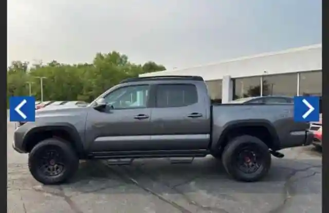 3TYCZ5AN5NT0642XX 2022 TOYOTA TACOMA-2