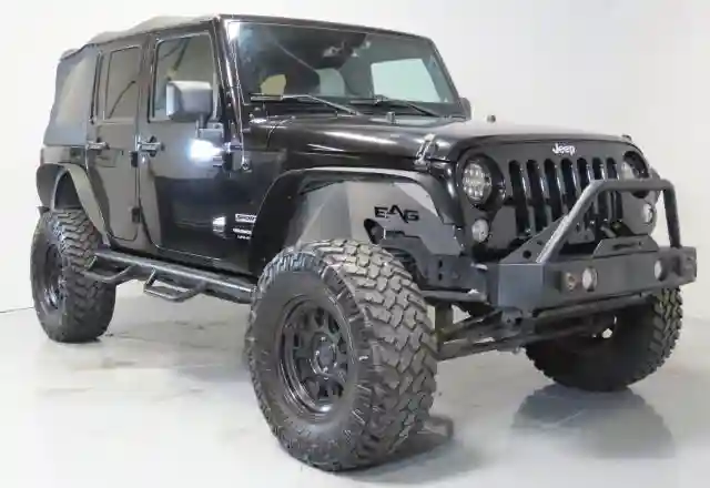 1C4HJWDG8JL927497 2018 JEEP WRANGLER-0