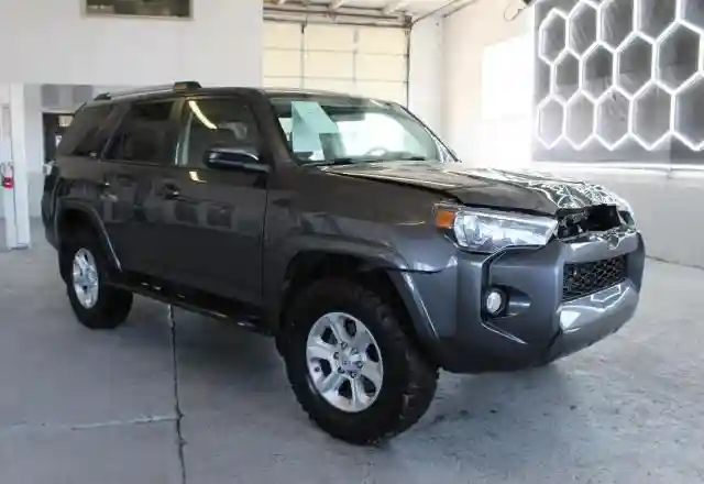 JTEBU5JR4K5733967 2019 TOYOTA 4RUNNER-0