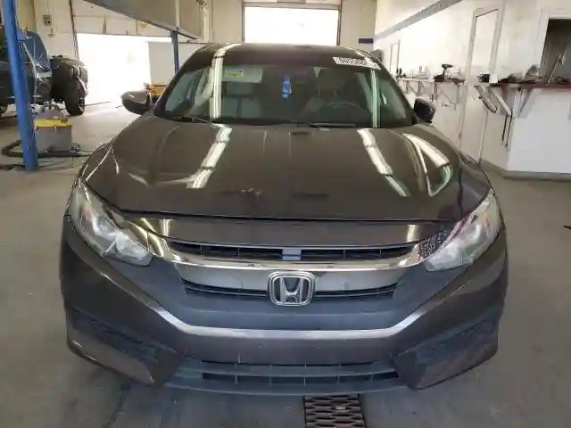 2HGFC2F5XHH539976 2017 HONDA CIVIC-4