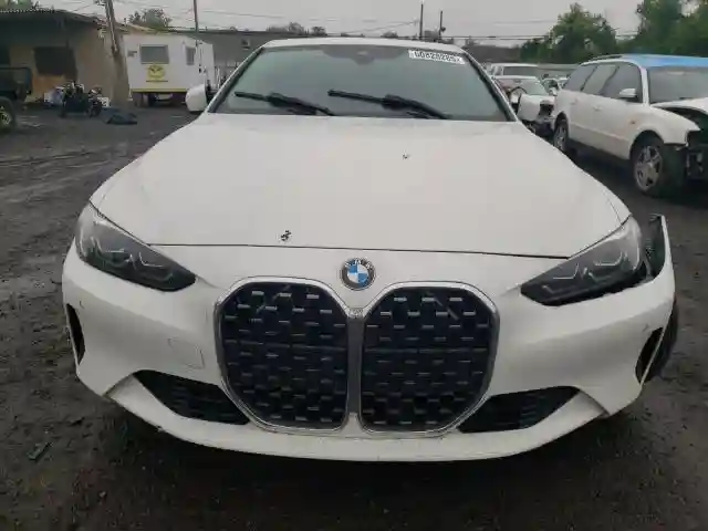 WBA73AP09MCG42898 2021 BMW 4 SERIES-4