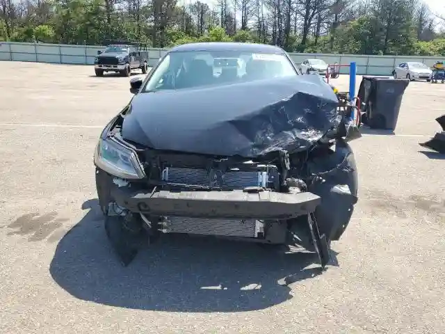 3VW2B7AJ1HM400187 2017 VOLKSWAGEN JETTA-4