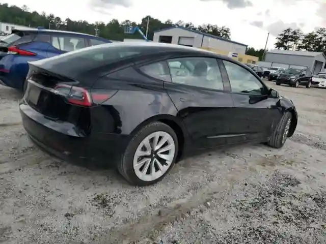 5YJ3E1EA8PF436452 2023 TESLA MODEL 3-2