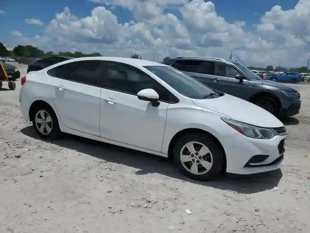 1G1BC5SM1H7257239 2017 CHEVROLET CRUZE-3