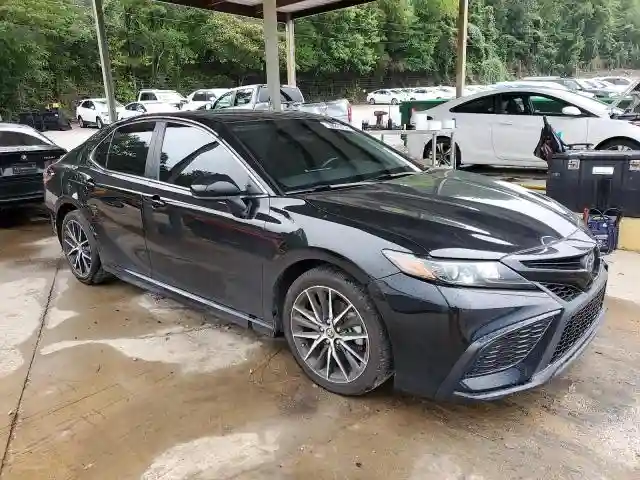 4T1G11AK4MU556193 2021 TOYOTA CAMRY-3