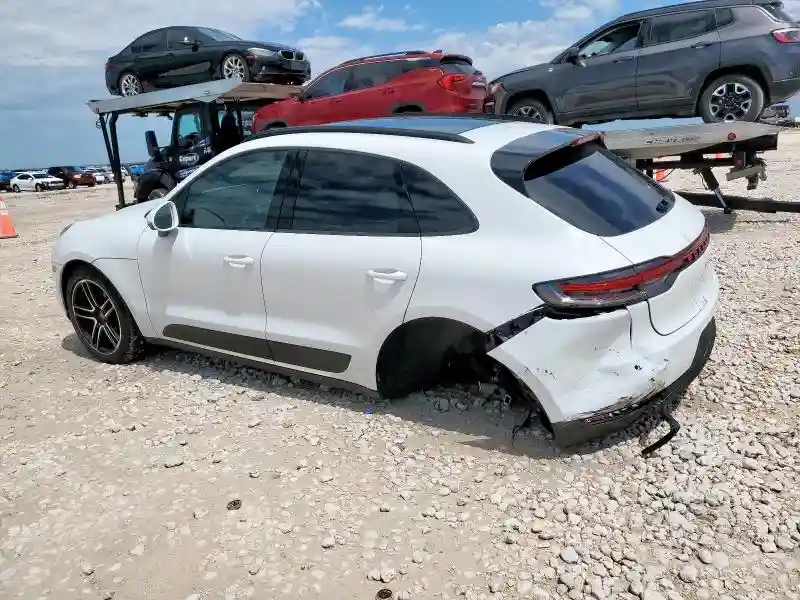 WP1AA2A54MLB15114 2021 PORSCHE MACAN-1