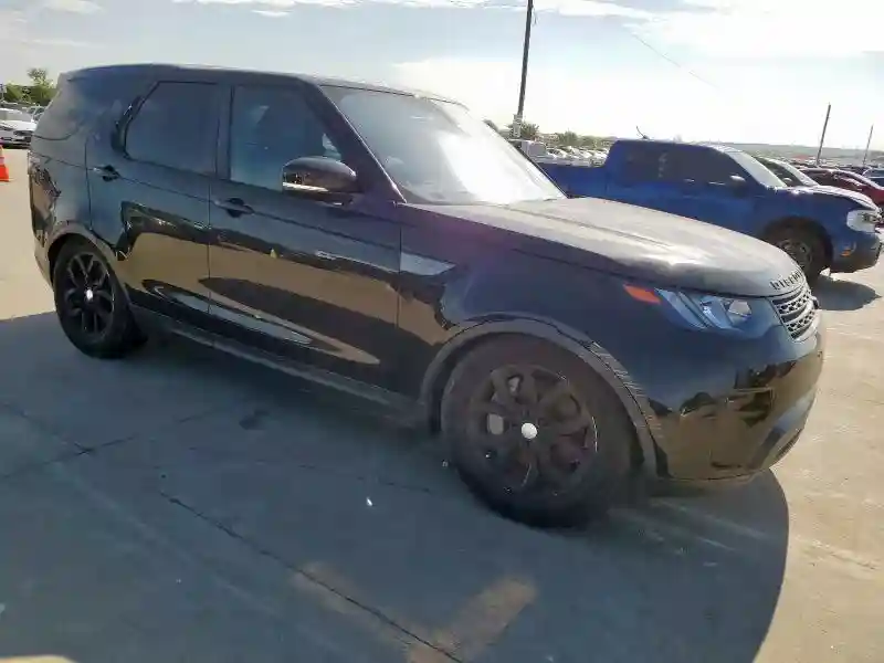 SALRG2RV8JA055264 2018 LAND ROVER DISCOVERY-3