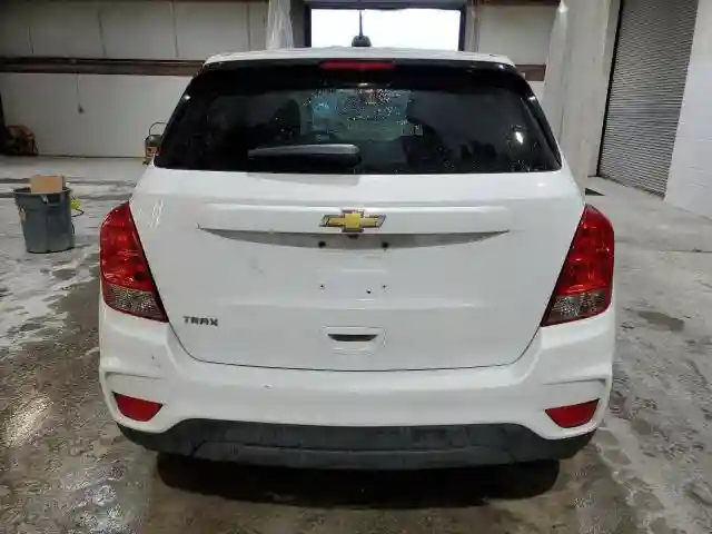 3GNCJKSB2KL398023 2019 CHEVROLET TRAX-5