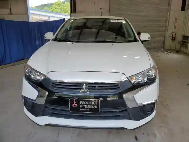 JA4AP3AU7HZ010383 2017 MITSUBISHI OUTLANDER-4