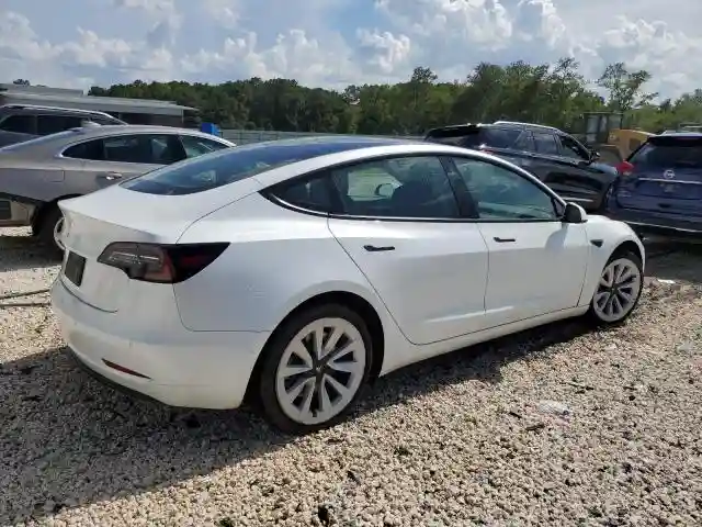 5YJ3E1EA6NF291067 2022 TESLA MODEL 3-2
