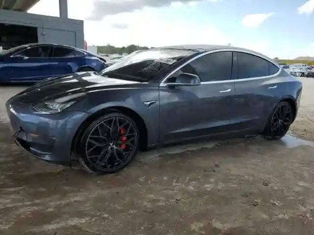 5YJ3E1EC3LF623724 2020 TESLA MODEL 3-0
