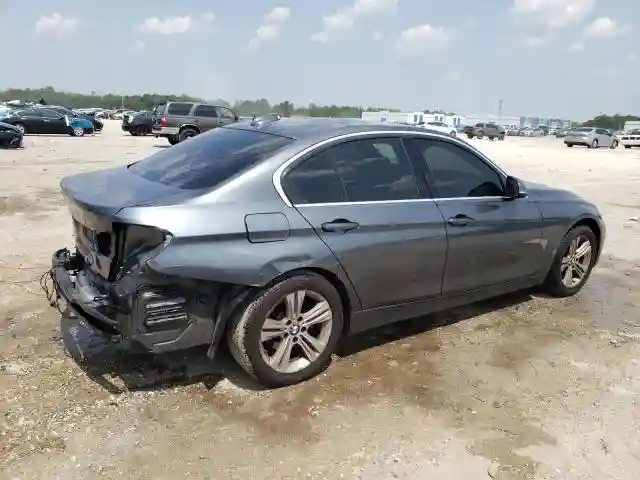 WBA8B9G5XJNU99426 2018 BMW 3 SERIES-2