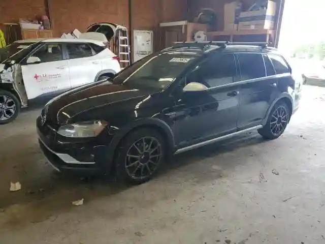 3VWH17AU2HM544824 2017 VOLKSWAGEN GOLF-0