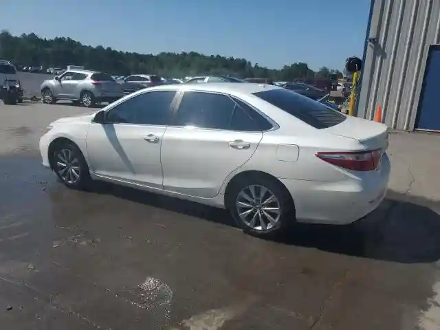 4T1BF1FKXGU558331 2016 TOYOTA CAMRY-1