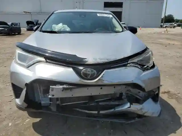 JTMZFREV9JJ197938 2018 TOYOTA RAV4-4