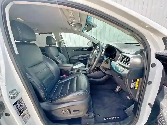 5XYPH4A58JG399034 2018 KIA SORENTO-4