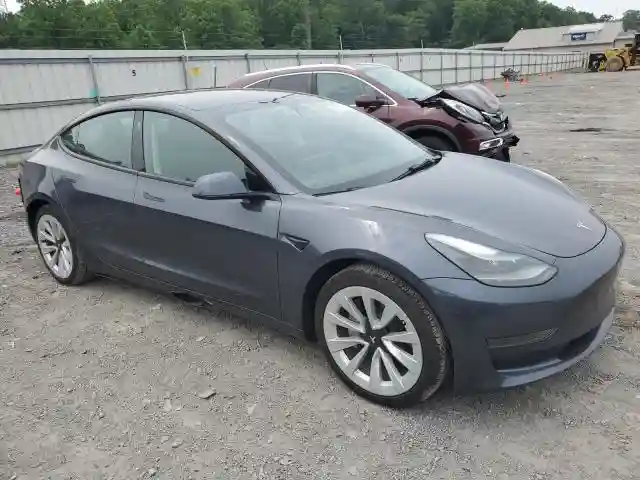 5YJ3E1EA4PF465172 2023 TESLA MODEL 3-3