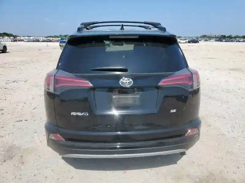 2T3NFREV6JW436488 2018 TOYOTA RAV4-5