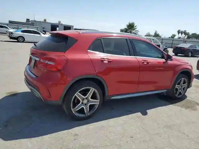 WDCTG4EB2FJ182288 2015 MERCEDES-BENZ GLA-CLASS-2