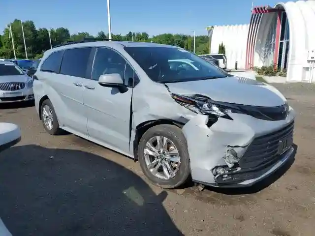 5TDCSKFCXPS095274 2023 TOYOTA SIENNA-3