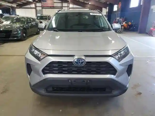 JTMMWRFV3KD020018 2019 TOYOTA RAV4-4