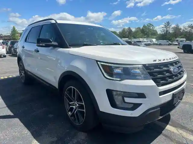 1FM5K8GT2GGD19699 2016 FORD EXPLORER-0