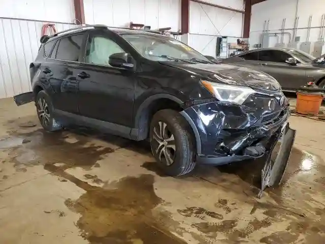 2T3BFREV7JW717699 2018 TOYOTA RAV4-3