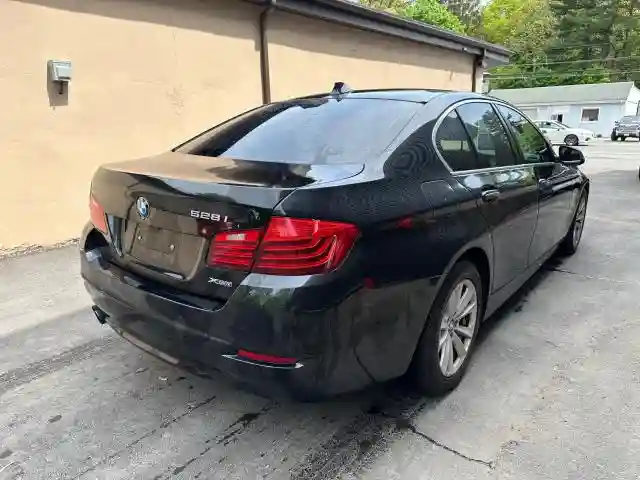 WBA5A7C53GG152050 2016 BMW 5 SERIES-3