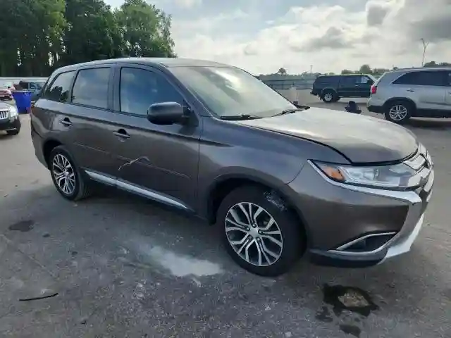 JA4AD2A35HZ060693 2017 MITSUBISHI OUTLANDER-3