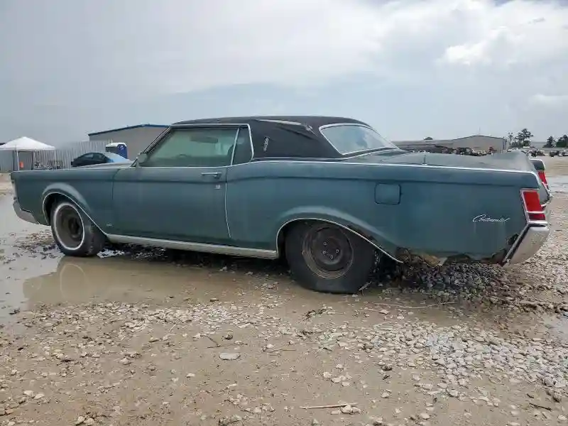 9Y89A890350 1969 LINCOLN CONTINENTL-1