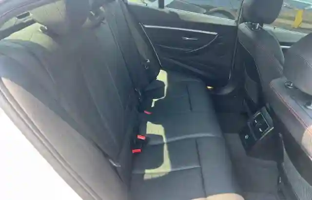 WBA8B9G3XHNU56519 2017 BMW 3 SERIES-5