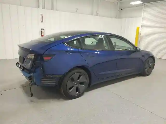 5YJ3E1EAXPF449526 2023 TESLA MODEL 3-2