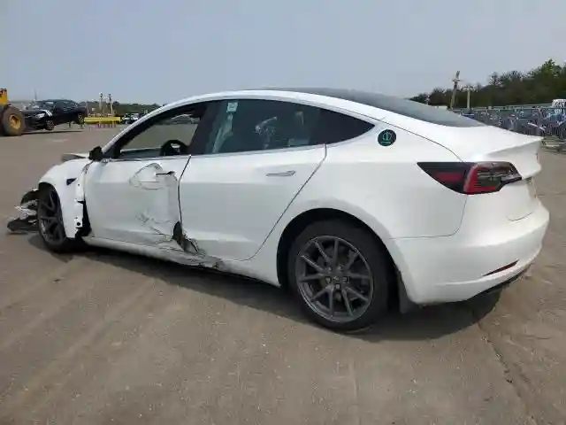5YJ3E1EB4LF744477 2020 TESLA MODEL 3-1