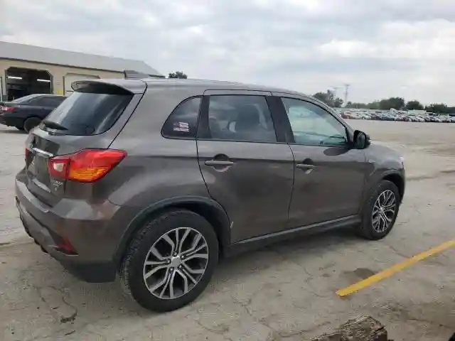 JA4AP3AW7JU017631 2018 MITSUBISHI OUTLANDER-2