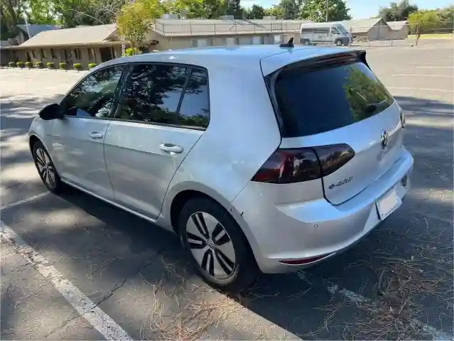 WVWPP7AUXFW911575 2015 VOLKSWAGEN GOLF-2
