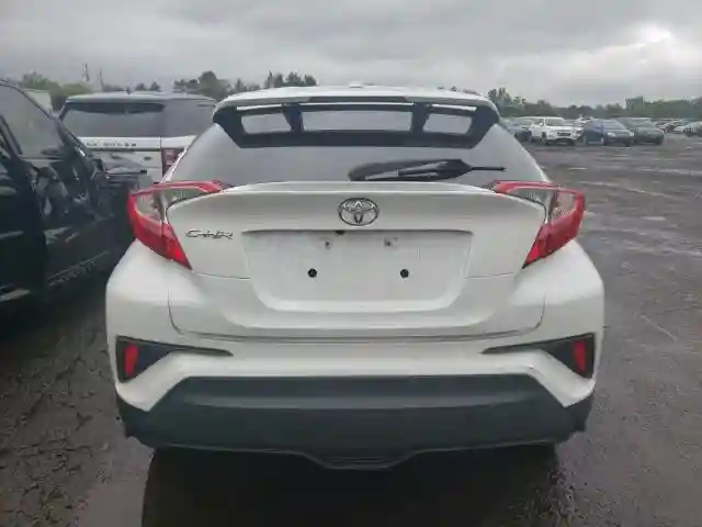NMTKHMBX5MR118680 2021 TOYOTA C-HR-5