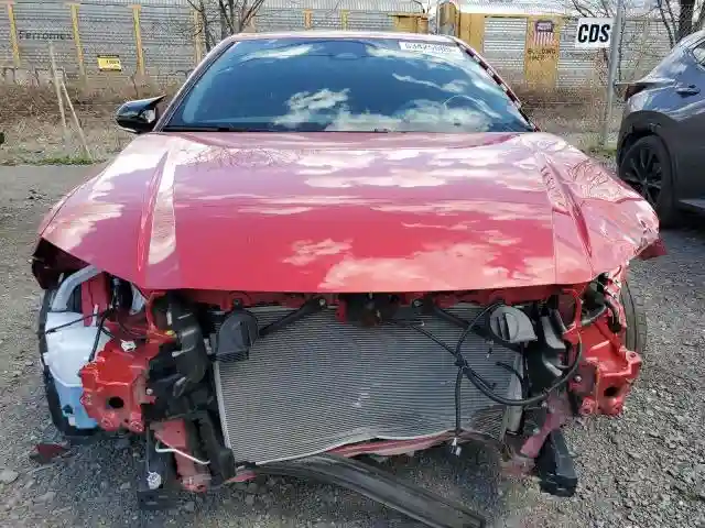 4T1DAACK9SU001561 2025 TOYOTA CAMRY-4