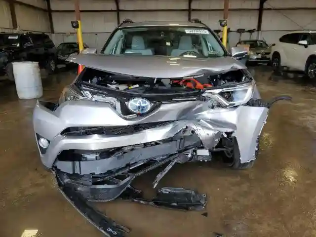JTMRJREV9JD195569 2018 TOYOTA RAV4-4