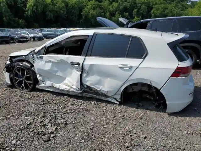WVWEB7CD9PW147996 2023 VOLKSWAGEN GOLF-1