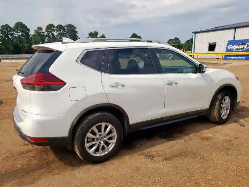 5N1AT2MV1JC777571 2018 NISSAN ROGUE-2