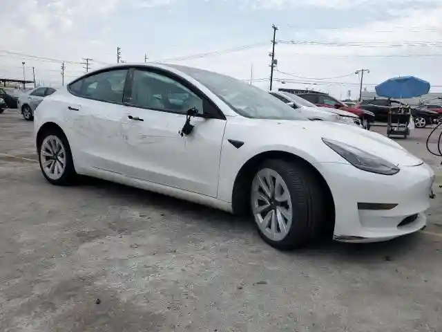 5YJ3E1EA9MF031390 2021 TESLA MODEL 3-3