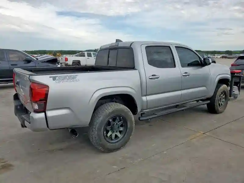 3TMCZ5AN8NM529971 2022 TOYOTA TACOMA-2