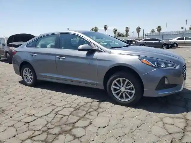 5NPE24AF0JH677029 2018 HYUNDAI SONATA-3